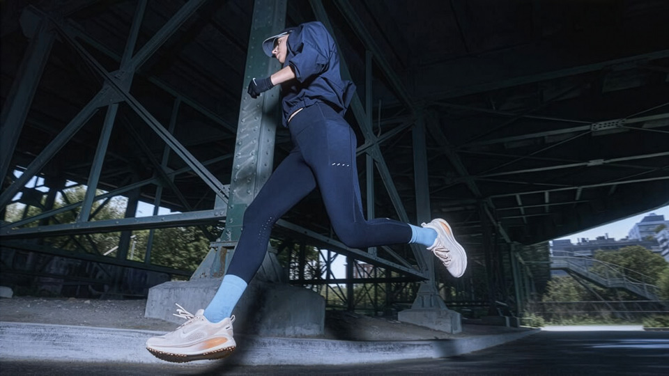 Nike-HW26-Gal1